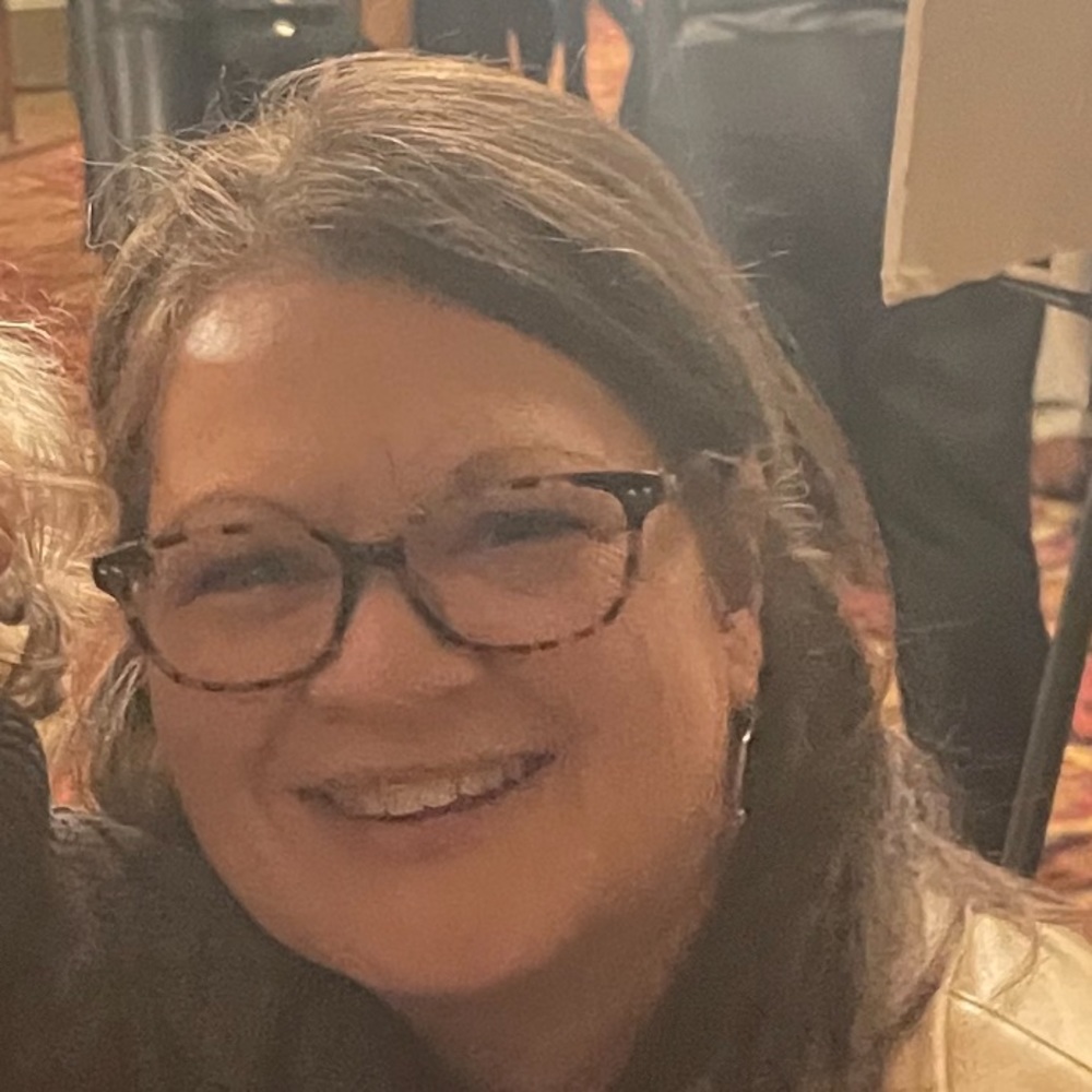 Meet your Posher, Carolyn